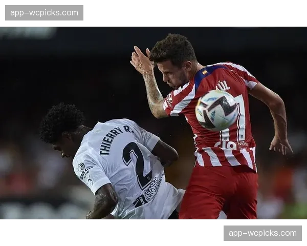 阿尔梅里亚提前六轮降级，防守漏洞成致命伤